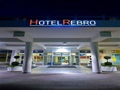 Rebro Hotel