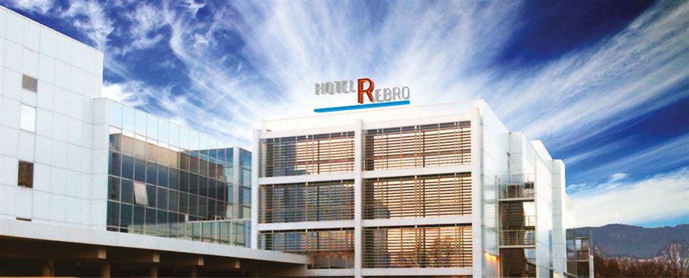 Rebro Hotel 3*